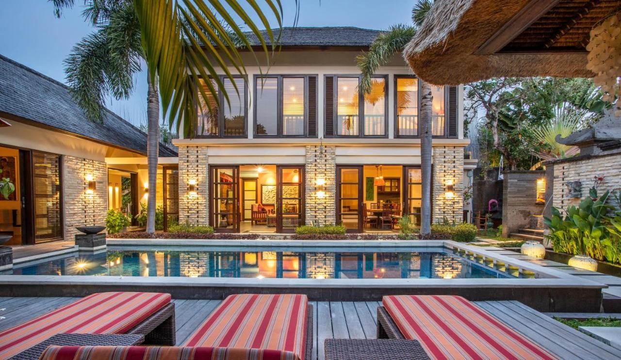 Villa Saffron Seminyak  Luaran gambar