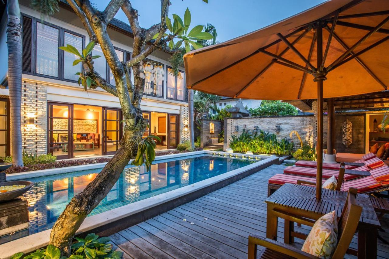 Villa Saffron Seminyak  Luaran gambar